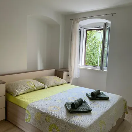 Pomerio Apartment